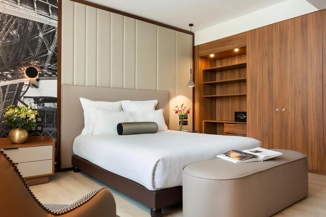 La Clef Tour Eiffel Paris By The Crest Collection Hotel 5*,