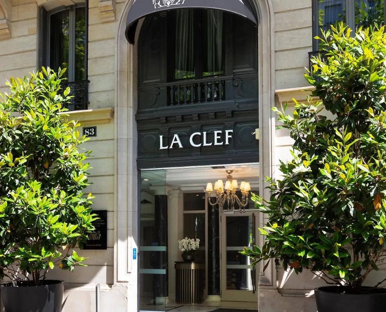 La Clef Tour Eiffel Paris By The Crest Collection Hotel